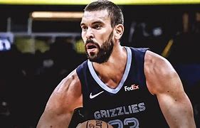 乐鱼体育官方网页版-今夜孟菲斯灰熊调整名单以备欧篮联，扳平良机环节打磨，底气十足，控场能力受关注