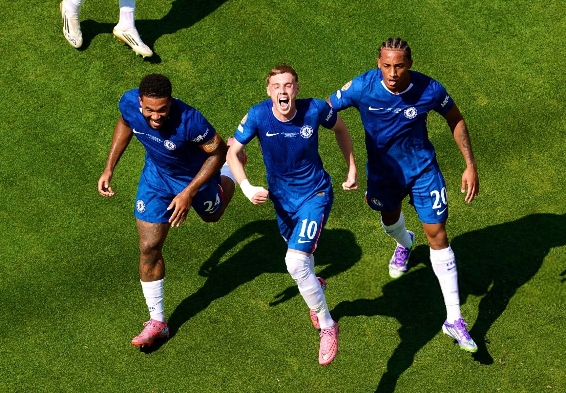 乐鱼体育在线-12年欧冠切尔西夺冠之路